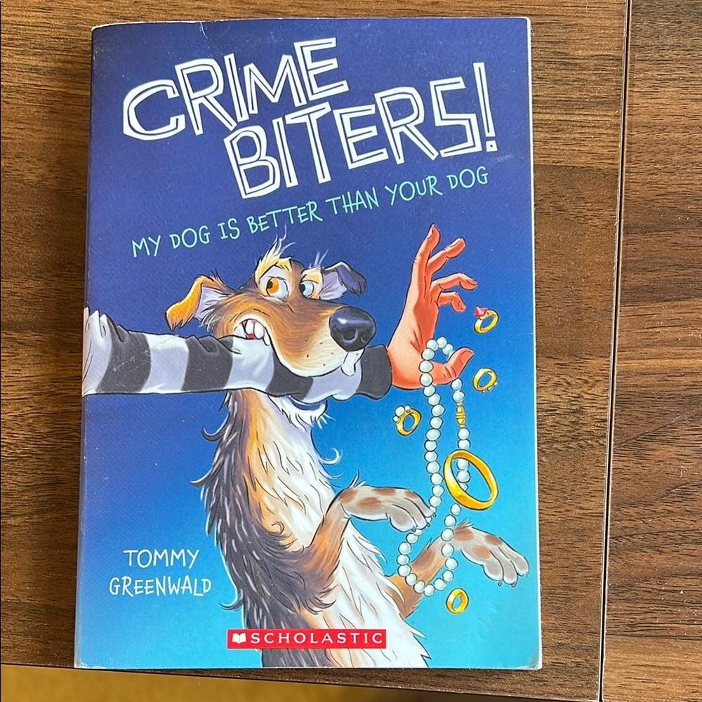 Scholastic Book - Crime Biters! 2 Book Bundle